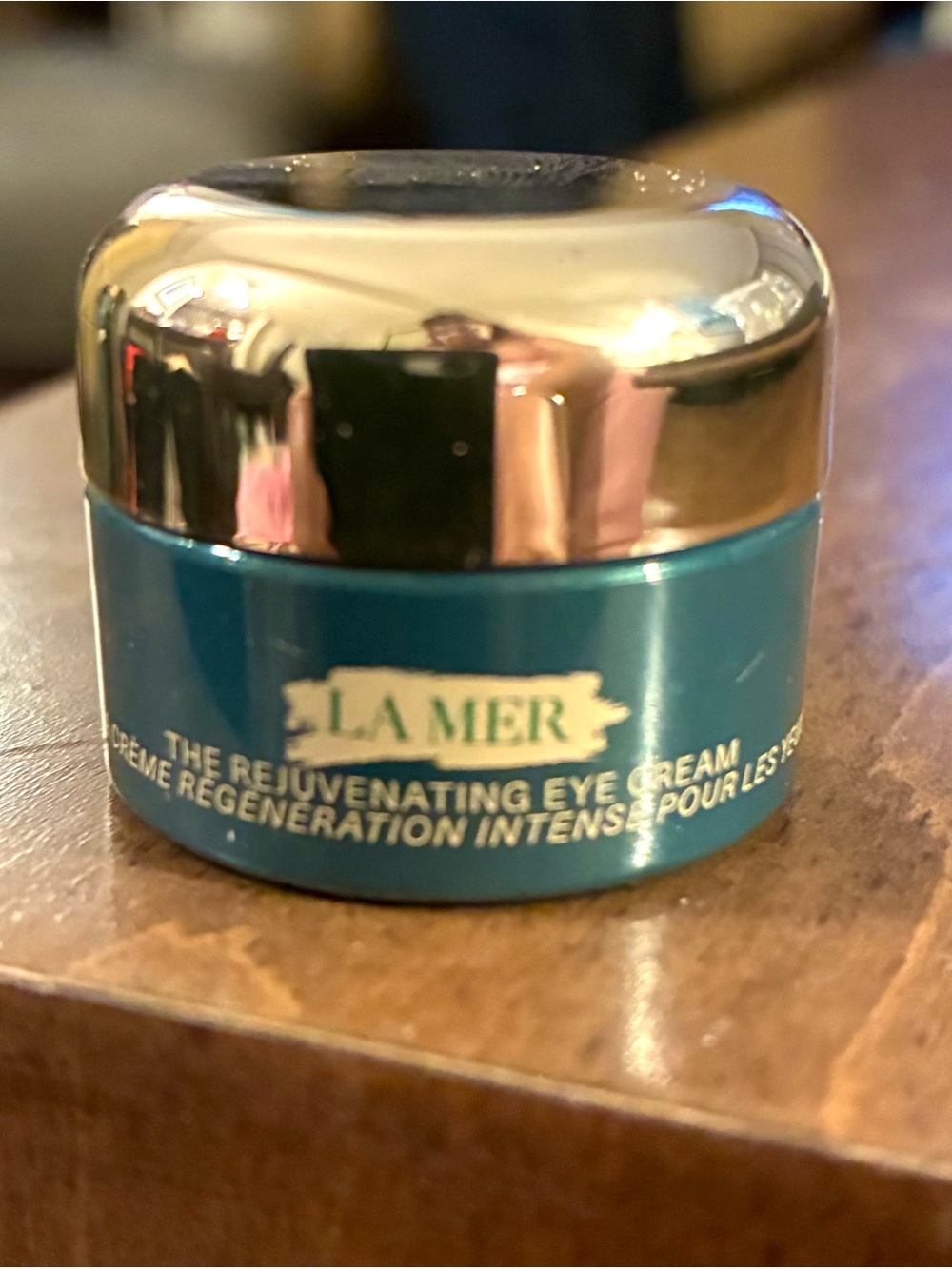 Award Winning !La Mer Eye Concentrate Cream — 3.5ml travel jar